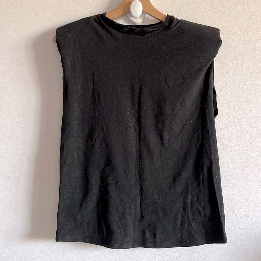 ✨2/$10✨ Z Supply Oversized Muscle Tank Sleeveless Top with Shoulder Pads